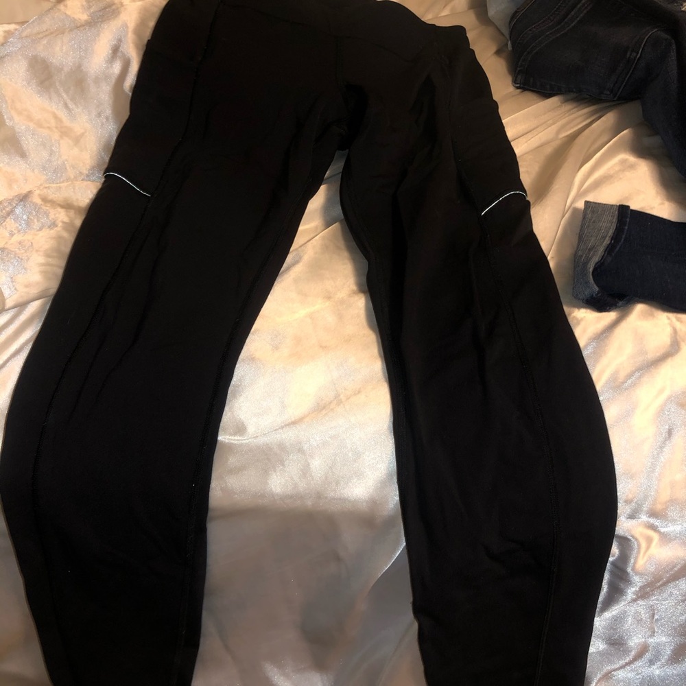 LULU LEMON LEGGINS